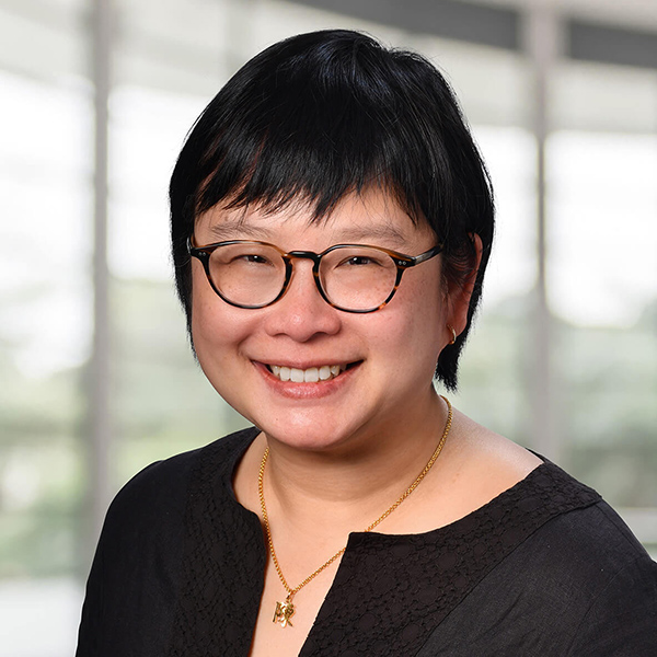 Tina Tan ’92
