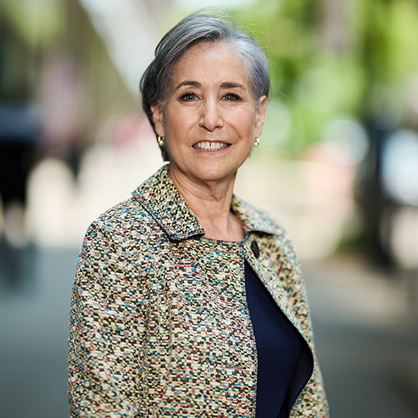 Ann  Kirschner 